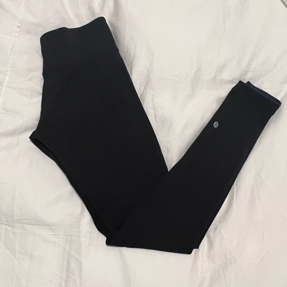 Lululemon reversible leggings. Black one side, navy one side. Like new. Size 6
